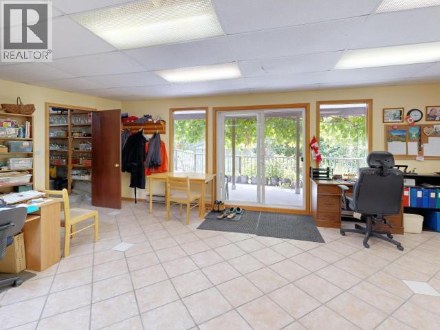 9573 Larson Road Property Photo 28