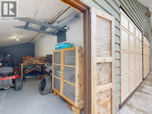 9573 Larson Road Property Photo 60