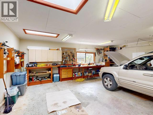 9573 Larson Road Property Photo 62