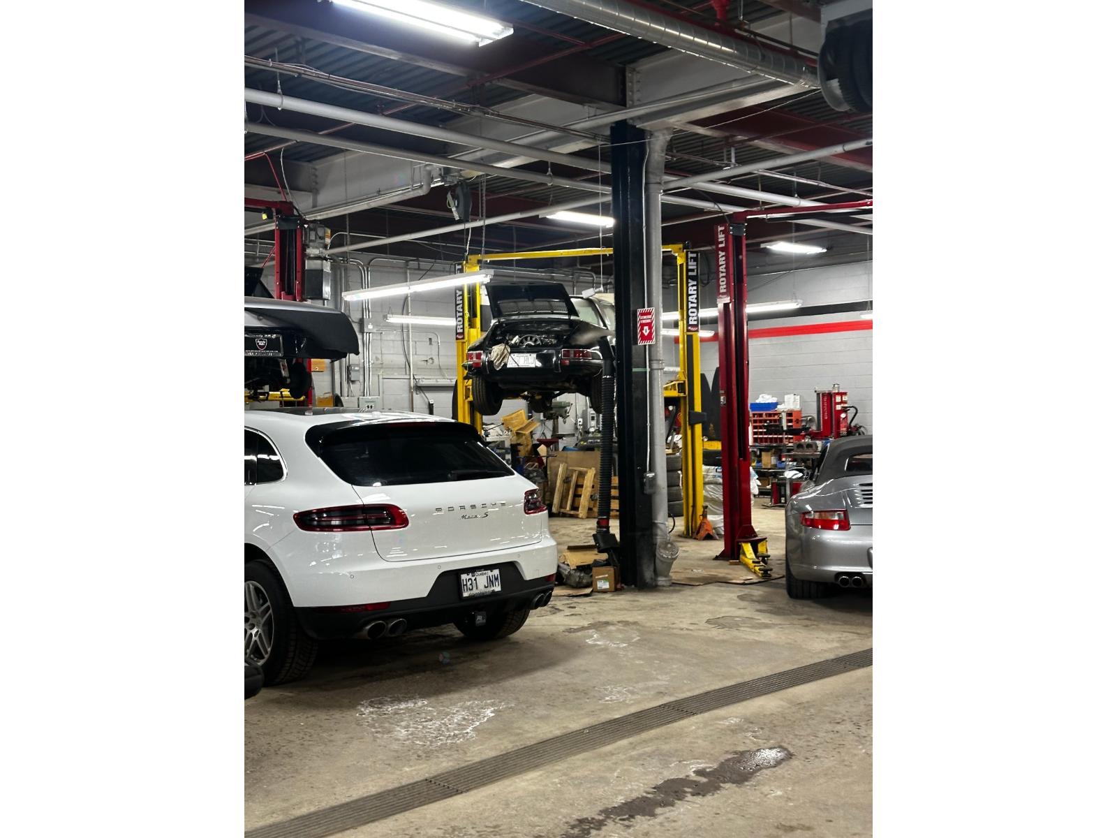 5000 Rue Jean-Talon O., #170