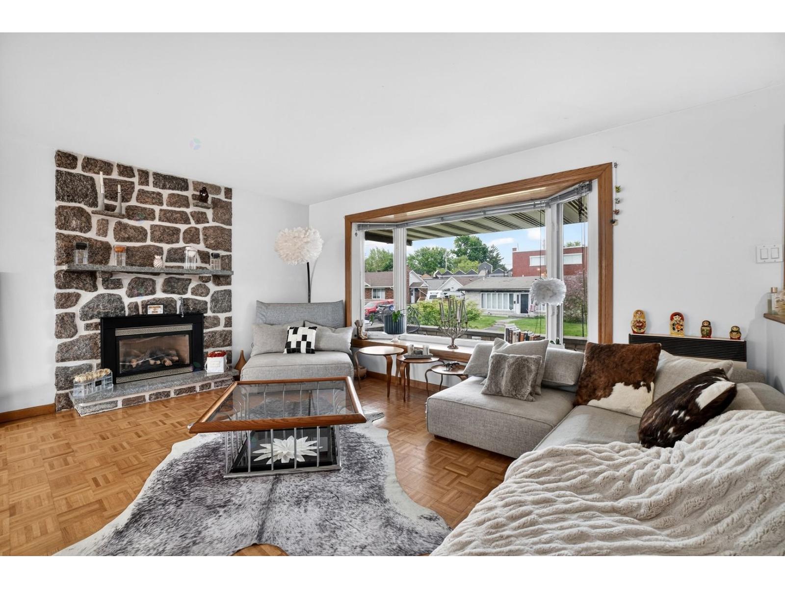 41 Rue Reid Property Photo 3