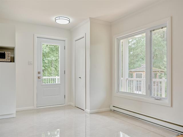 500 Rue Des Chalets Property Photo 6
