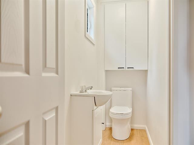 500 Rue Des Chalets Property Photo 15