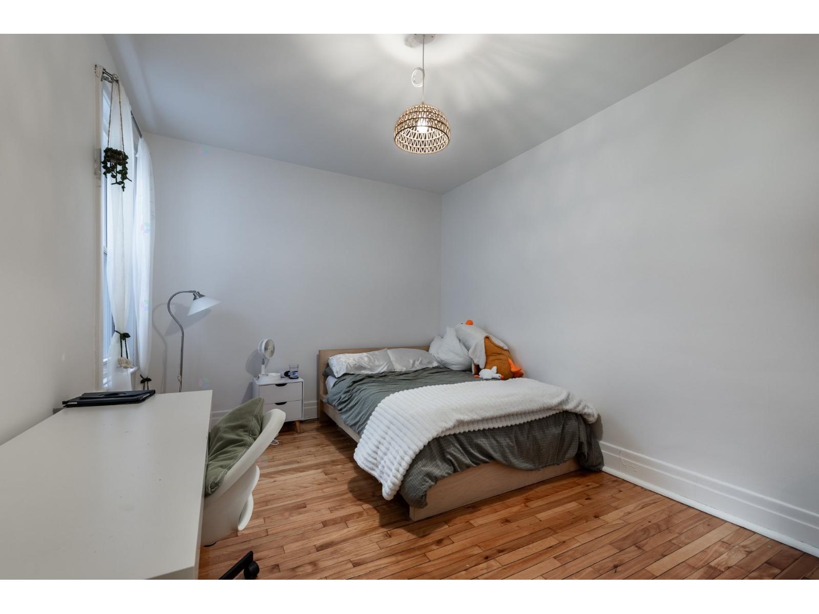 2168-2172 Rue Darling Property Photo 8