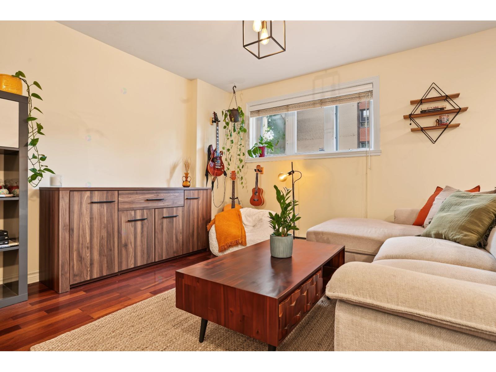 5121 Rue Drolet, #102 Property Photo 3