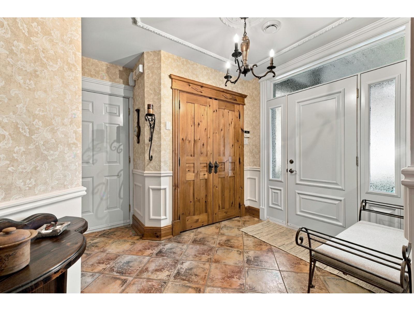 33 Rue Marcelle-ferron Property Photo 4