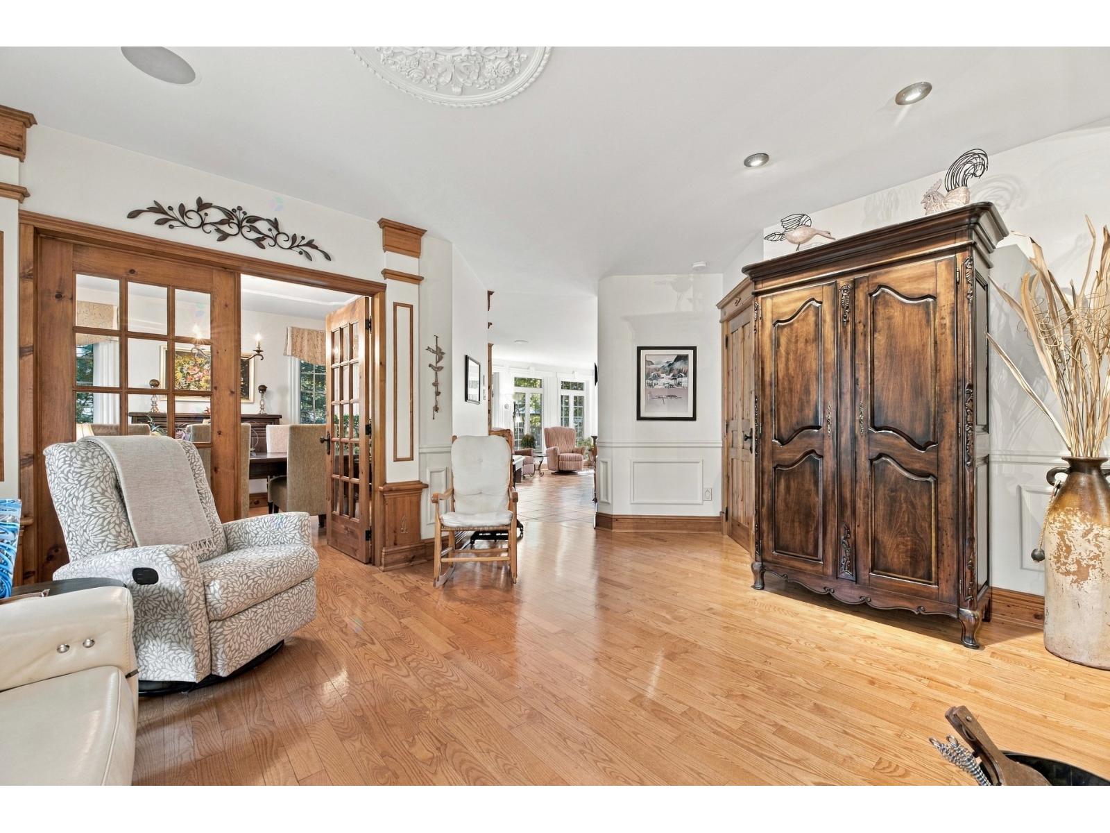 33 Rue Marcelle-ferron Property Photo 11