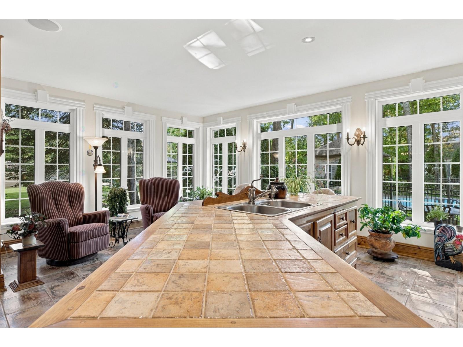 33 Rue Marcelle-ferron Property Photo 18