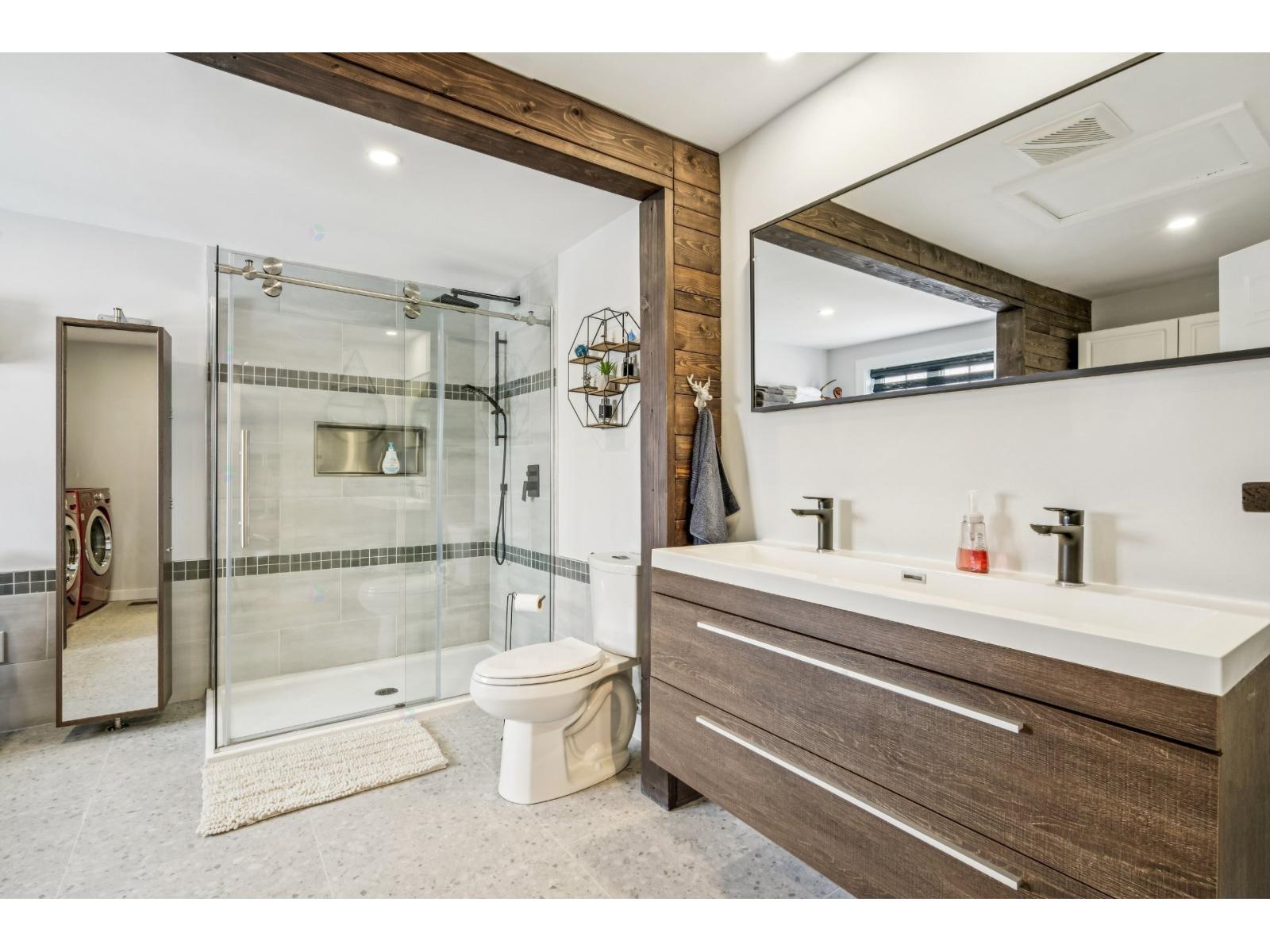 7216 Place Caza Property Photo 14