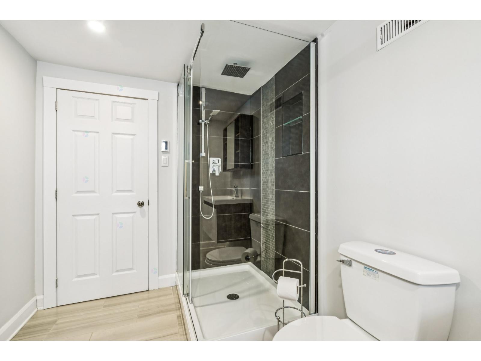7216 Place Caza Property Photo 18