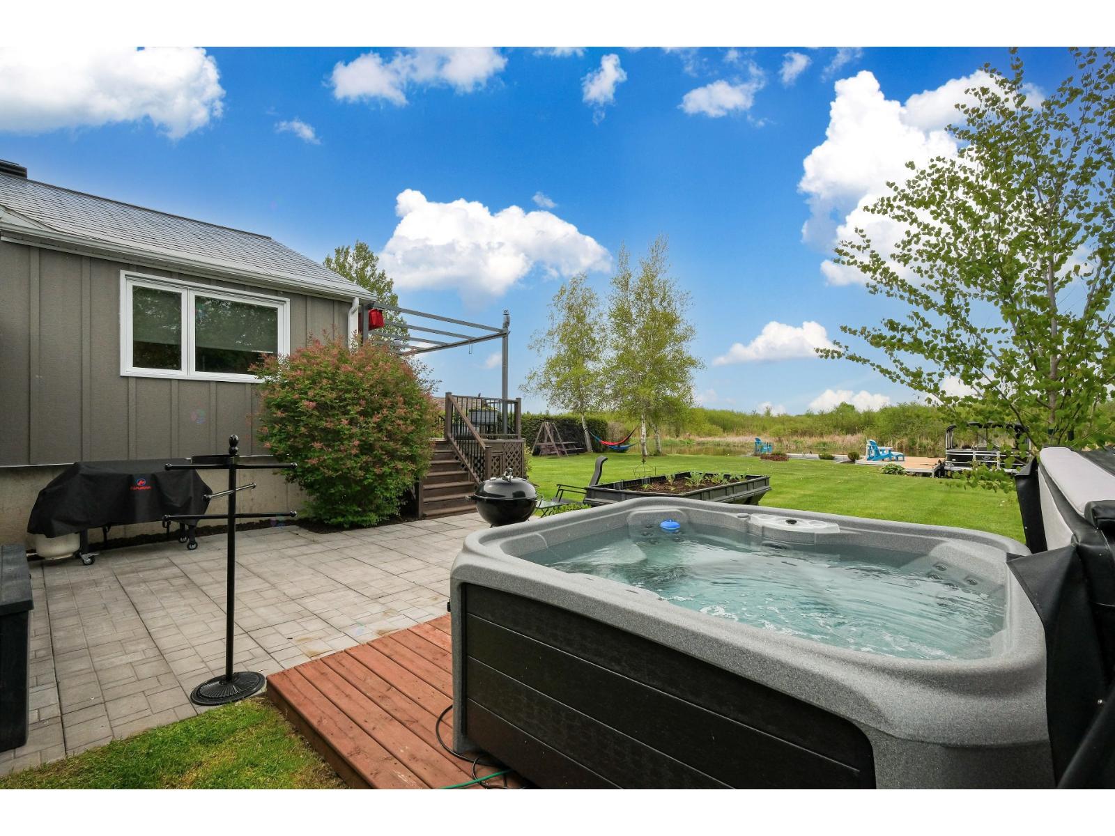 7216 Place Caza Property Photo 30