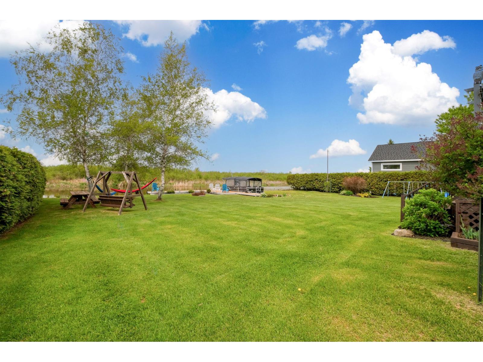 7216 Place Caza Property Photo 37