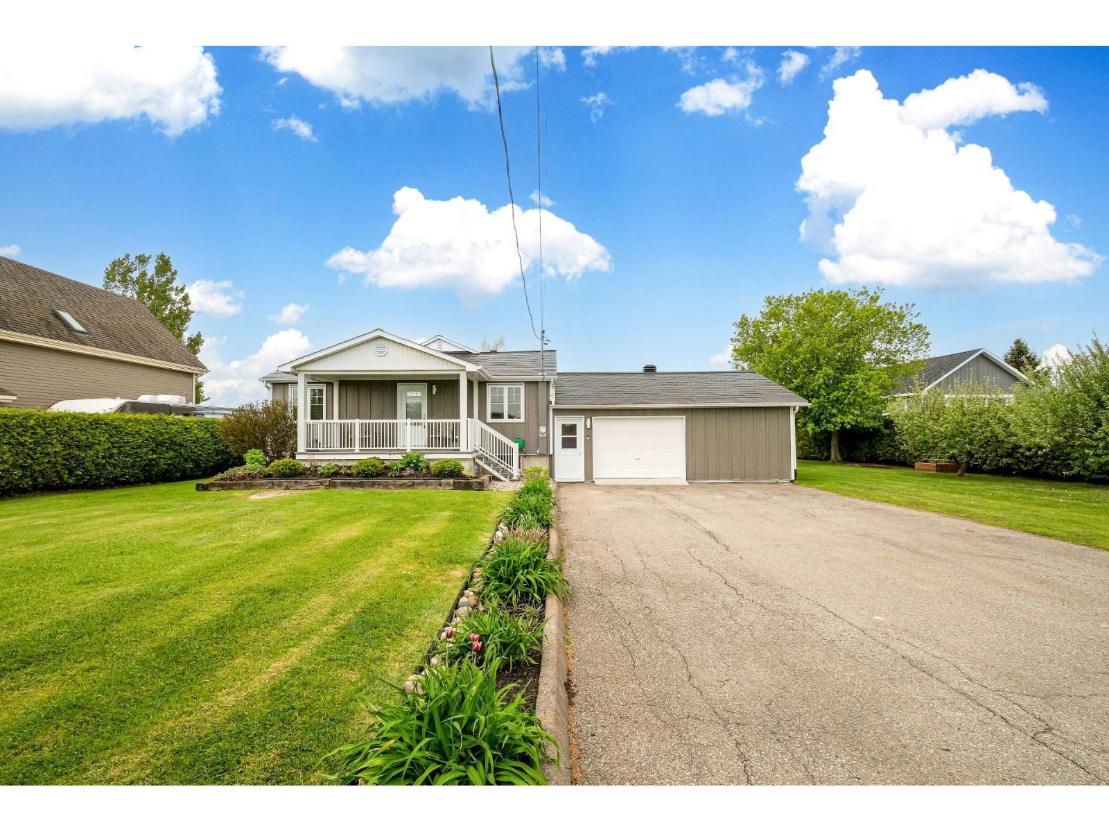 7216 Place Caza Property Photo 39