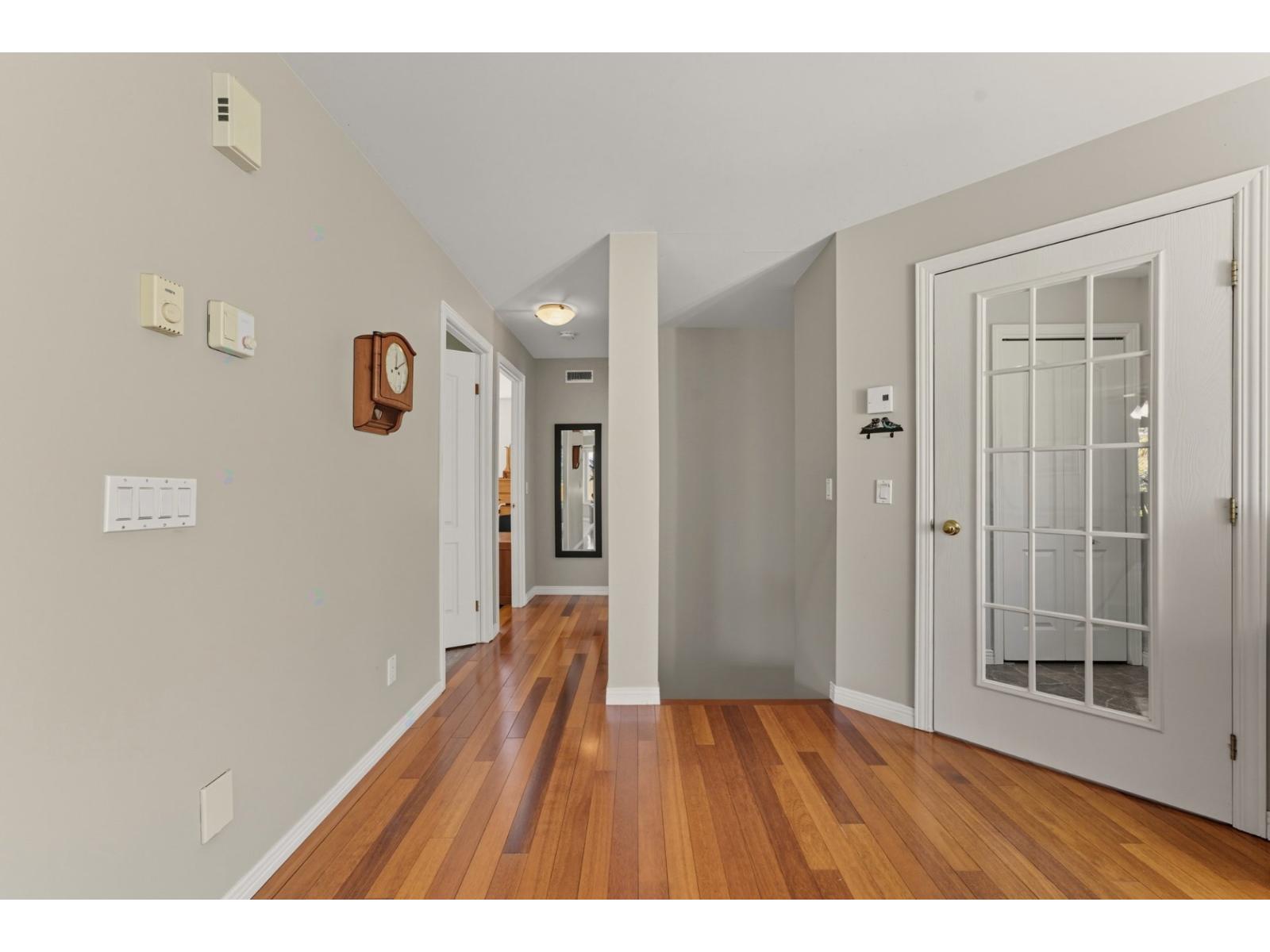 8 Rue Western Property Photo 36