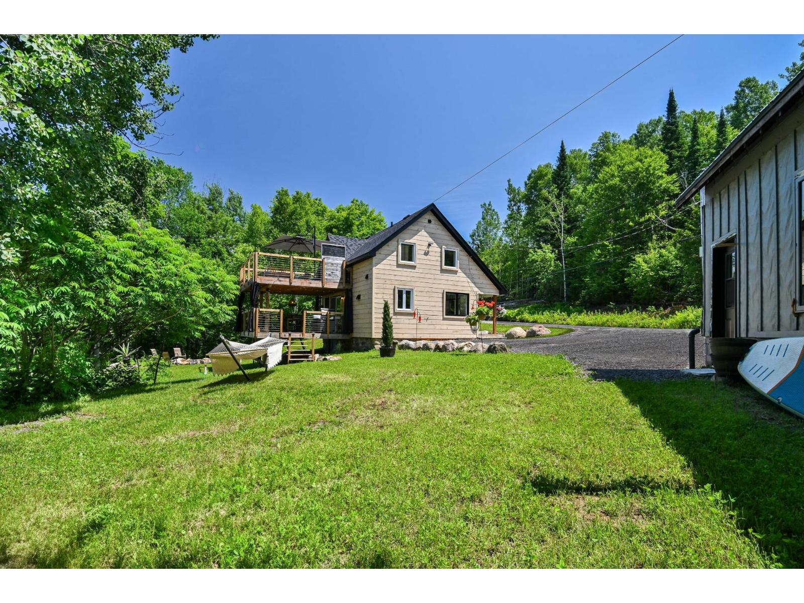 14 Ch. Des Gros-becs Property Photo 32