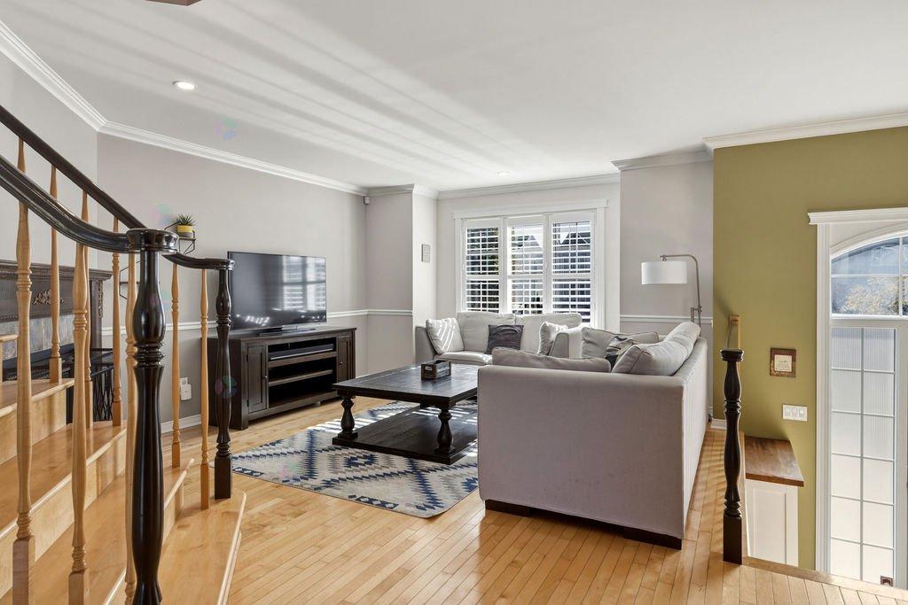 541 Rue St-saens E. Property Photo 4