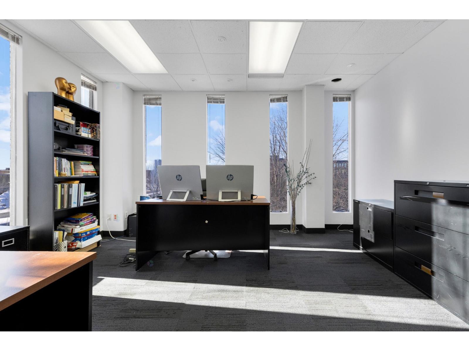 3333 Boul. Du Souvenir, #302 Property Photo 14