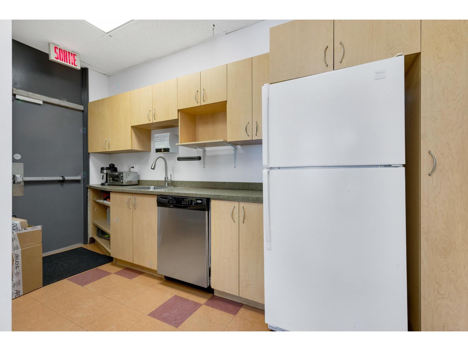 3333 Boul. Du Souvenir, #302 Property Photo 21
