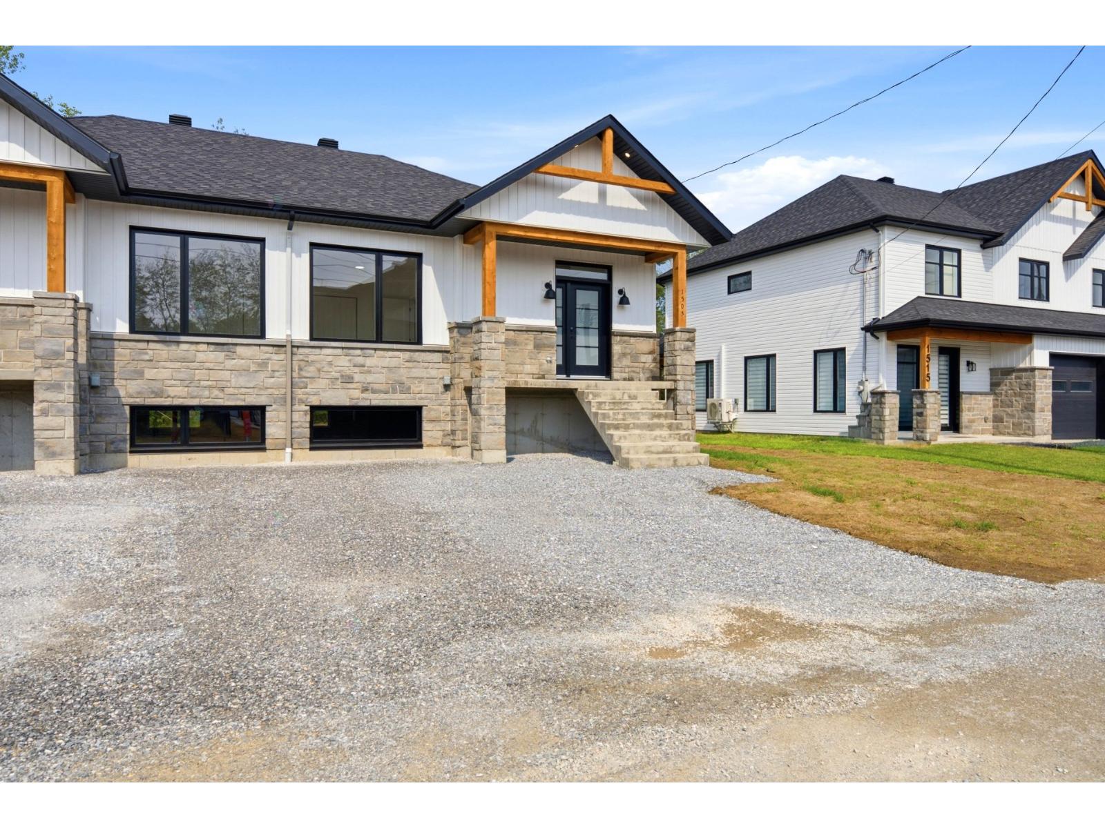 1505 Rue Bernier Property Photo 4