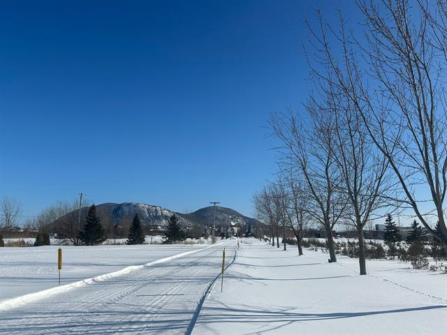 Boul. Yvon-l'heureux N. Property Photo 2