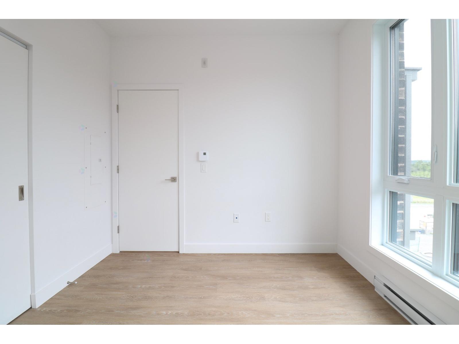 250 Rue Émond, #409 Property Photo 16