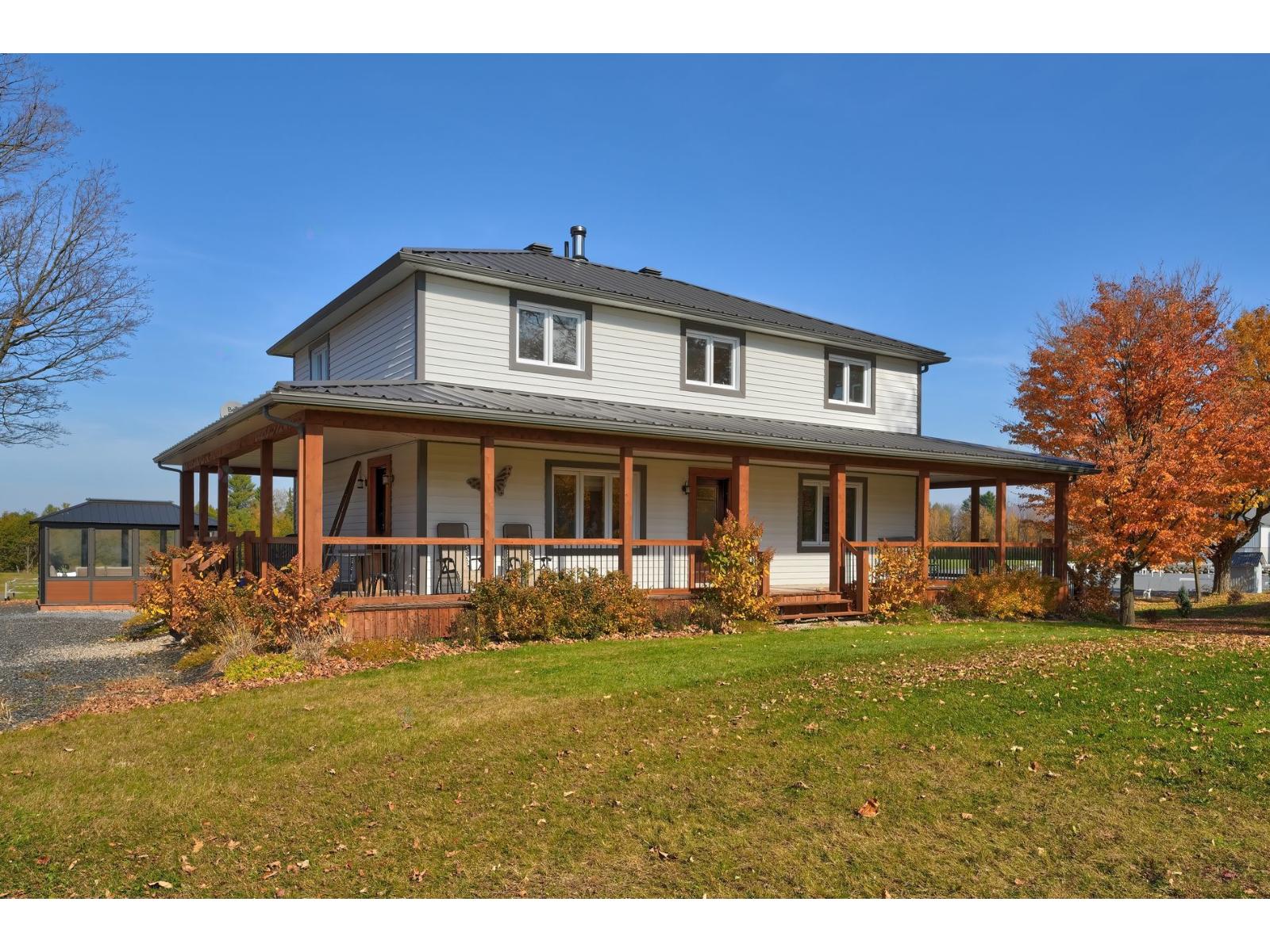 633z Ch. Hallé E. Property Photo 33