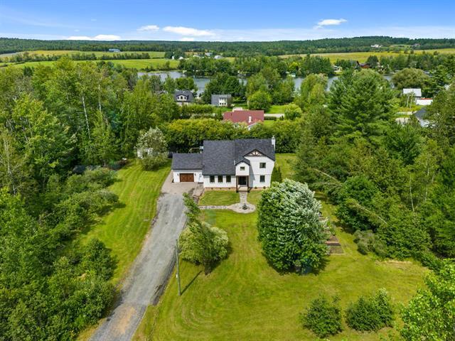 425 Rue Armand-chainey Property Photo 2