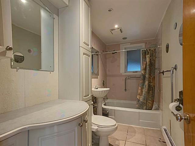 7320 Place Toulouse Property Photo 8