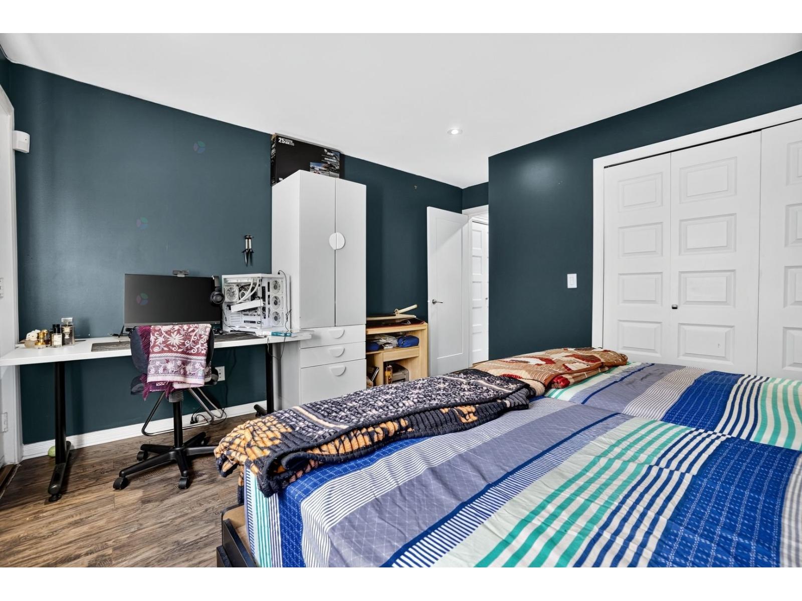 7158 Imp. De L'eau-vive Property Photo 15