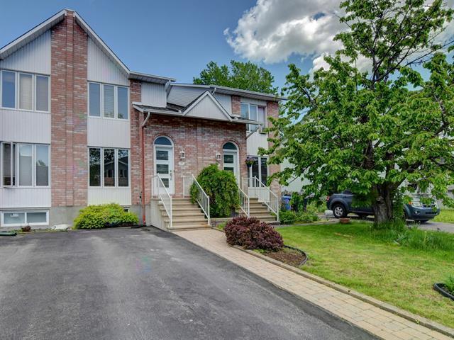 27Z Rue René-Émard Property Photo 1