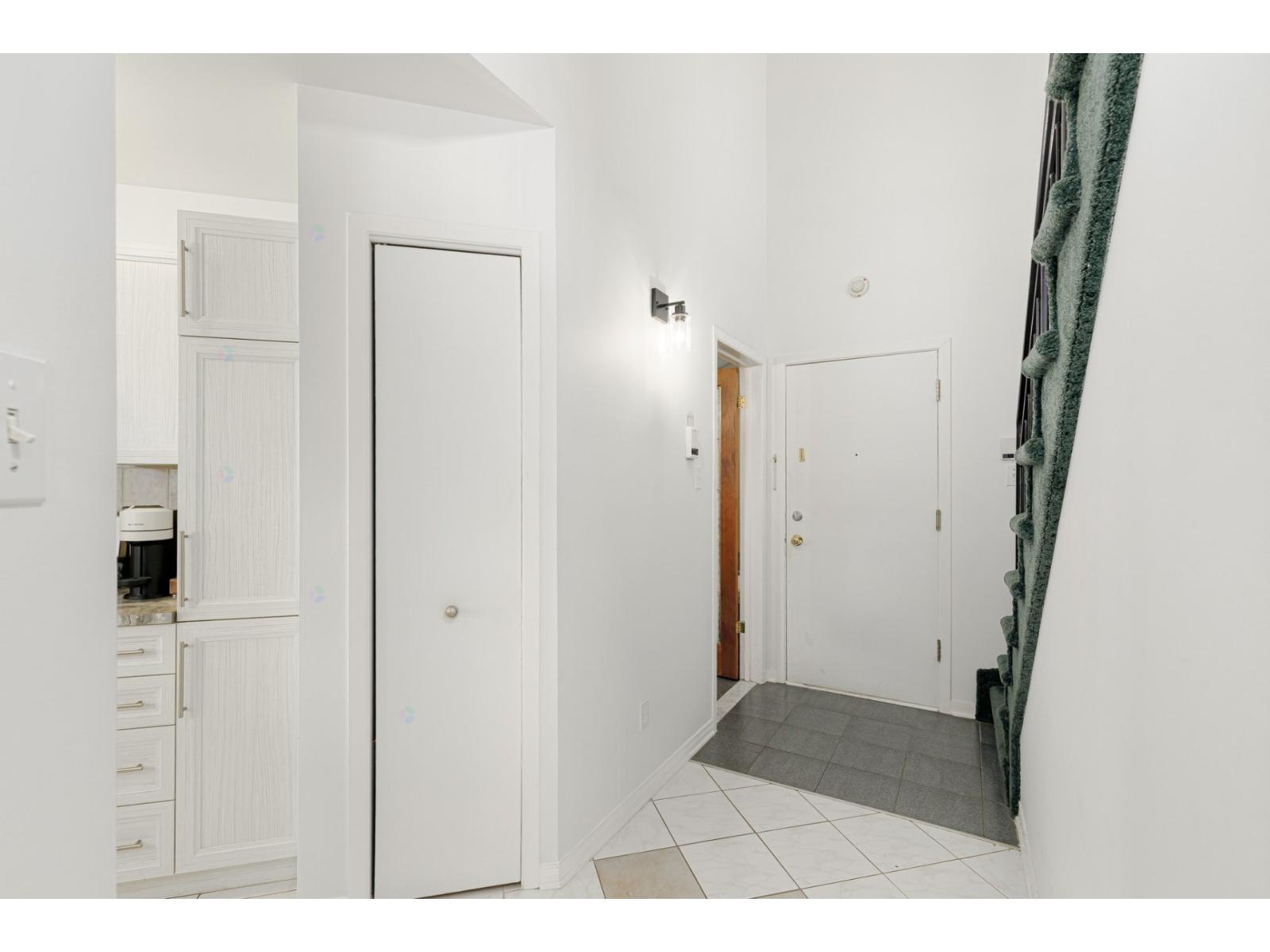 10031 Prom. Des Riverains, #301 Property Photo 21