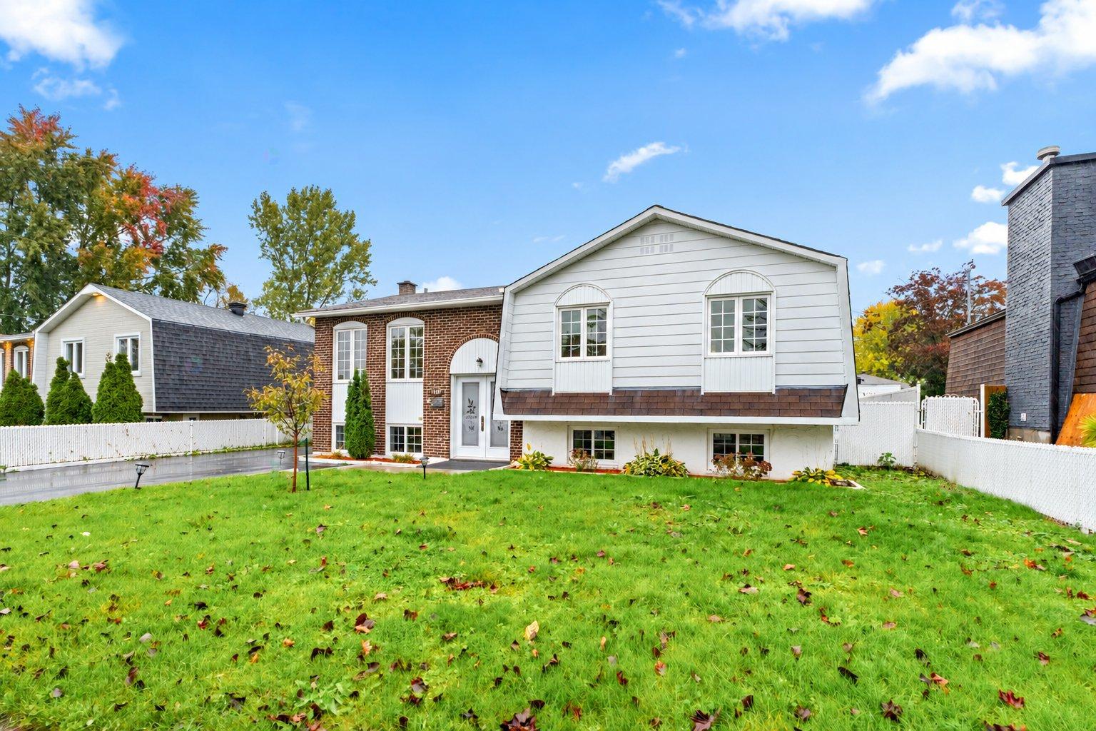 1117 Rue Dufort Property Photo 33