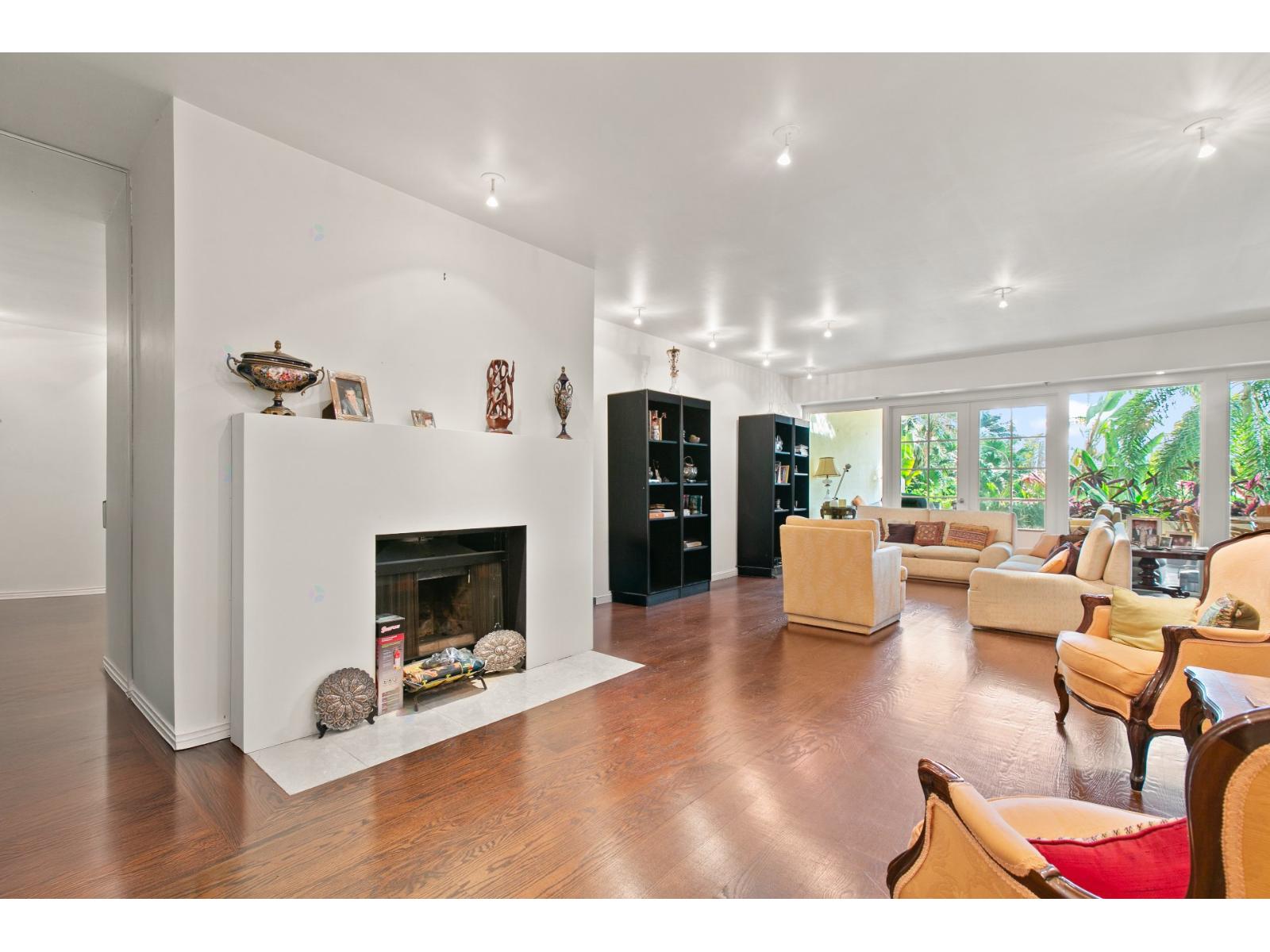 2500 Av. Pierre-dupuy, #211 Property Photo 5