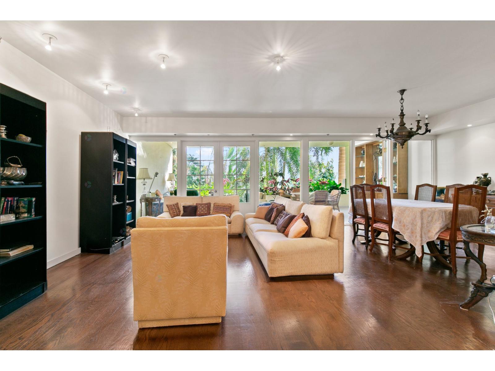 2500 Av. Pierre-dupuy, #211 Property Photo 6