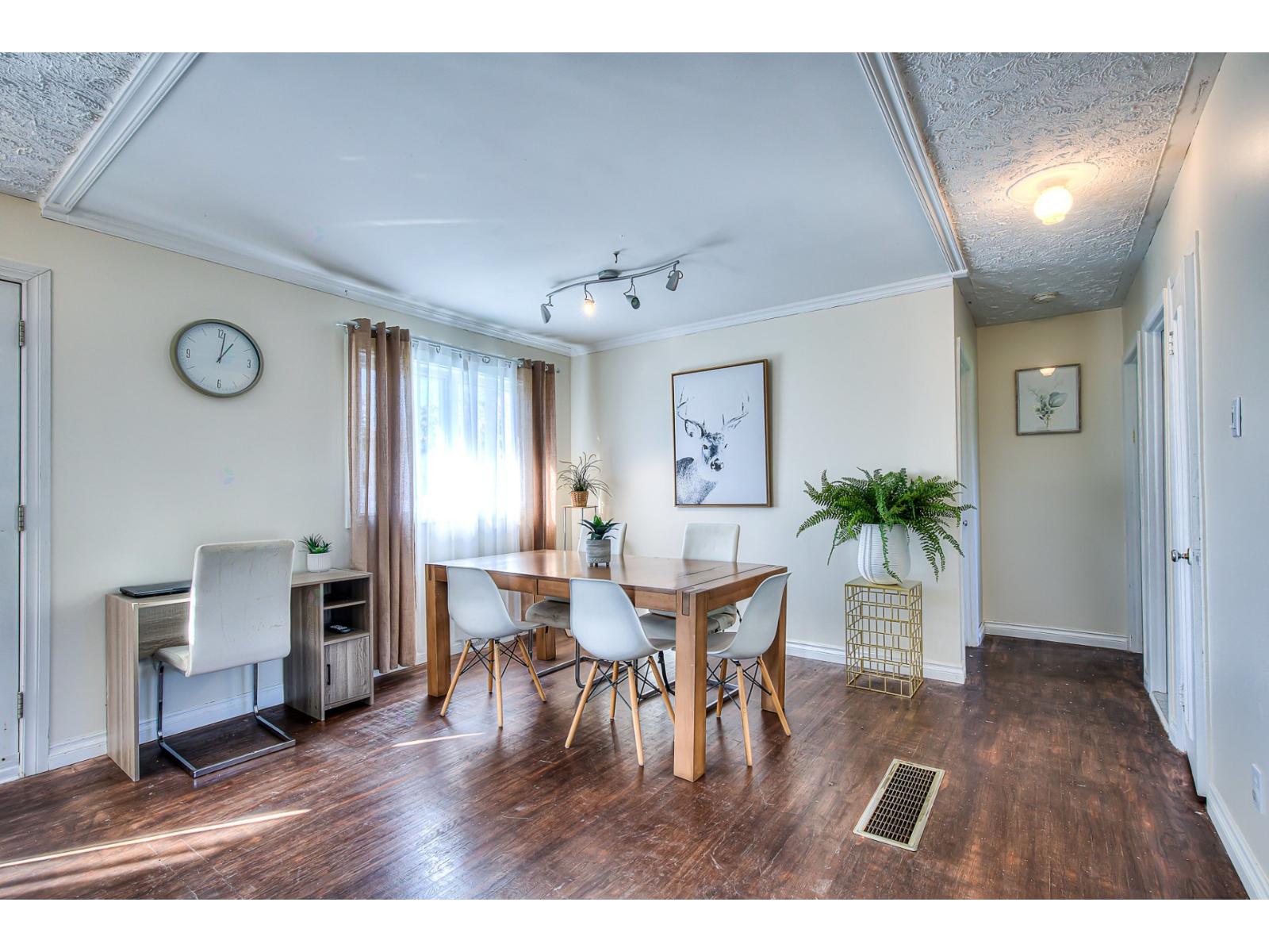 12 Rue Lauzon Property Photo 3