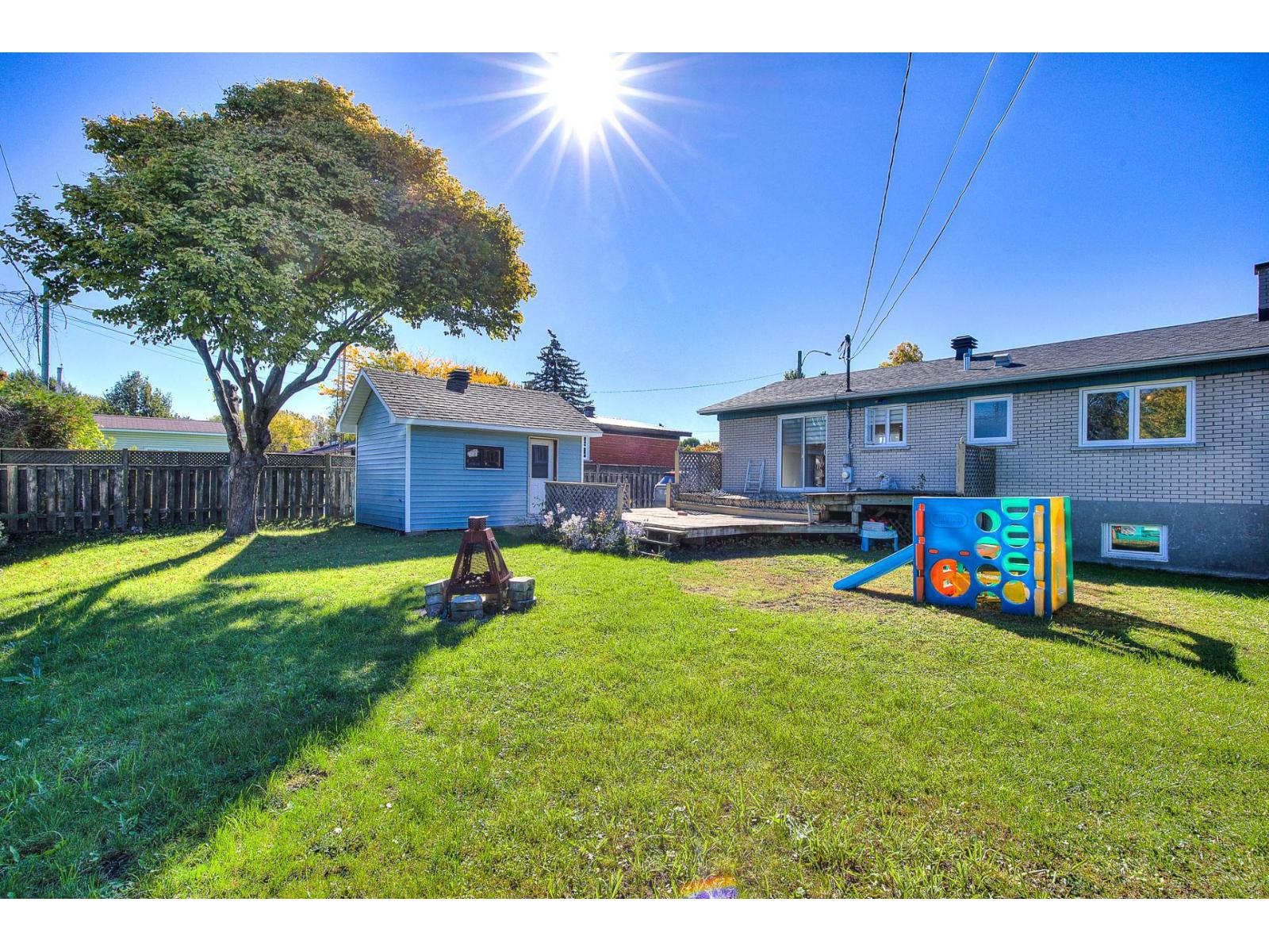 12 Rue Lauzon Property Photo 17