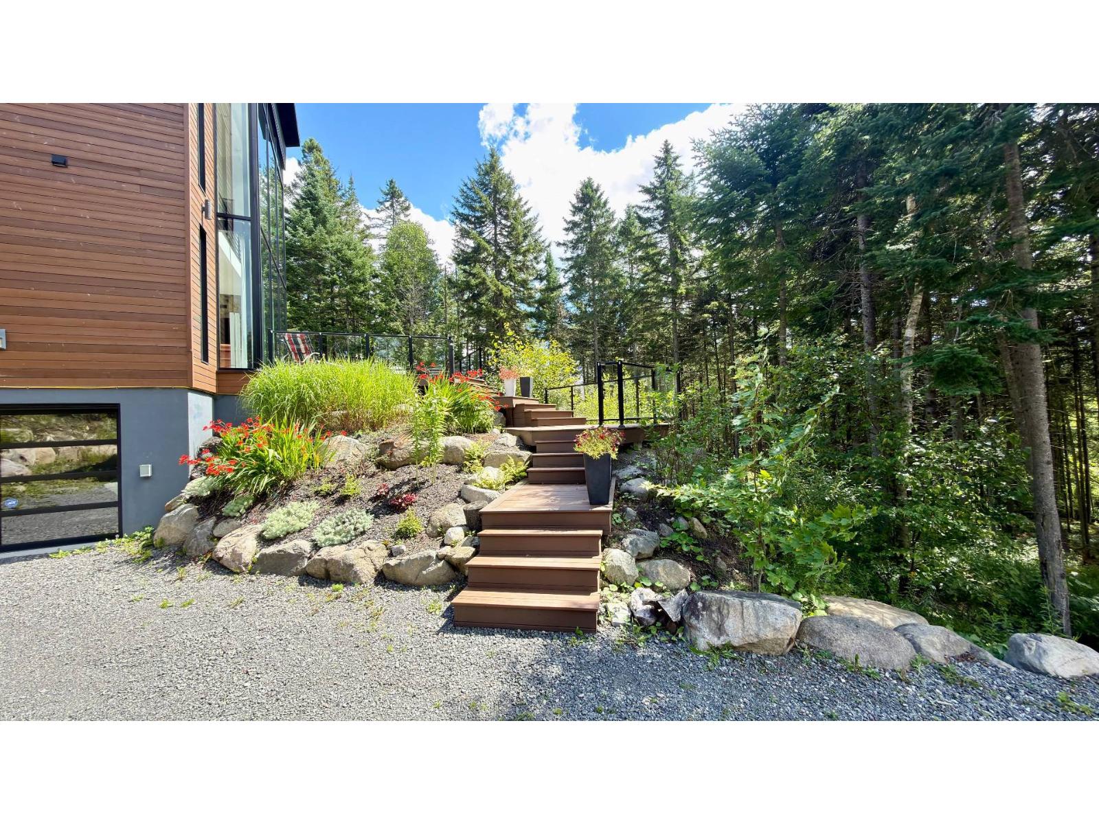 5 Rue Des Gardénias Property Photo 2