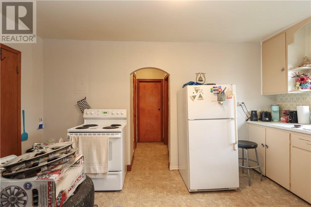 110 King Property Photo 8
