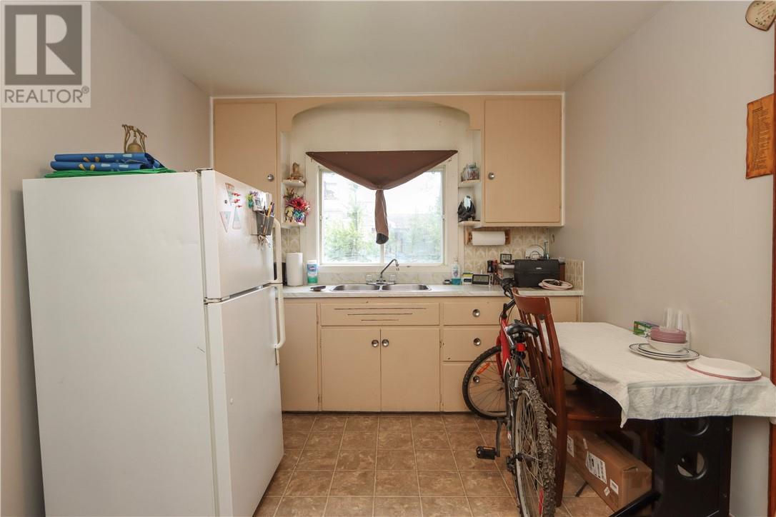 110 King Property Photo 11