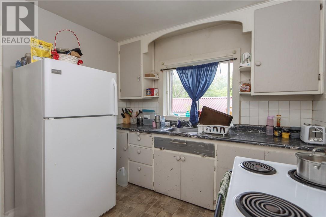 110 King Property Photo 16