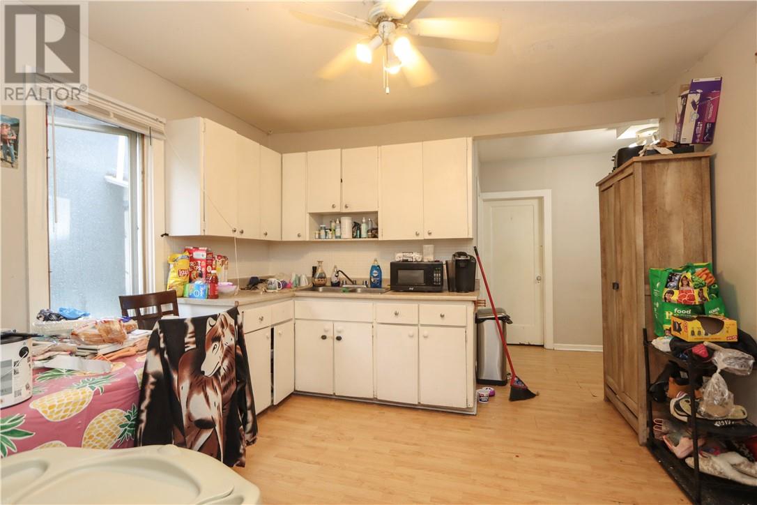 110 King Property Photo 22