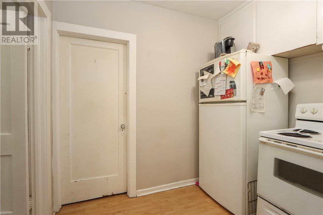 110 King Property Photo 23