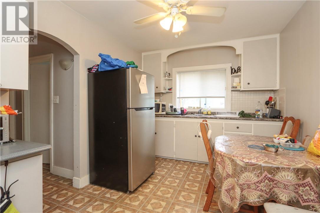 110 King Property Photo 34