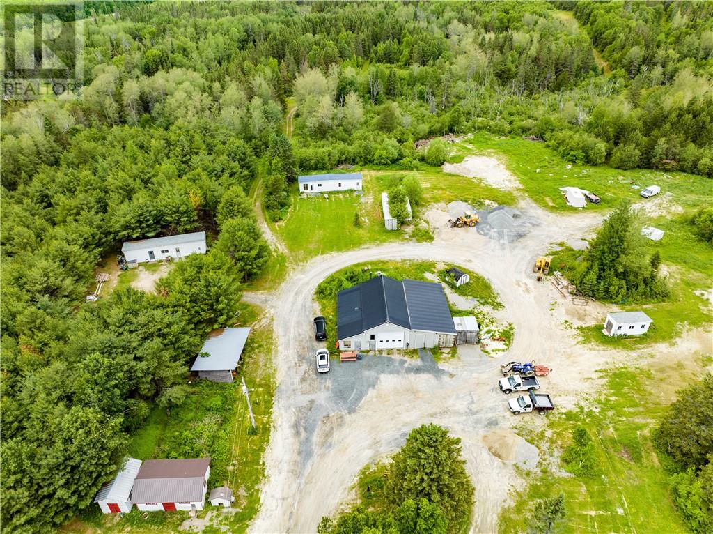 1500 Gravel Drive Property Photo 1