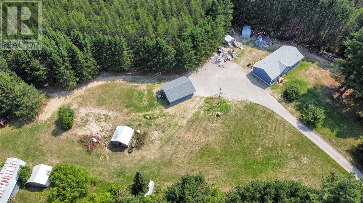 255a Burns Crossover Road Property Photo 2
