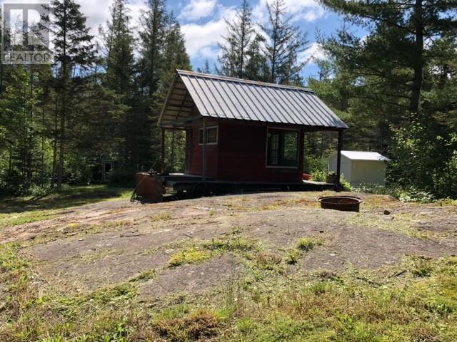 730 Dean Lake Property Photo 2