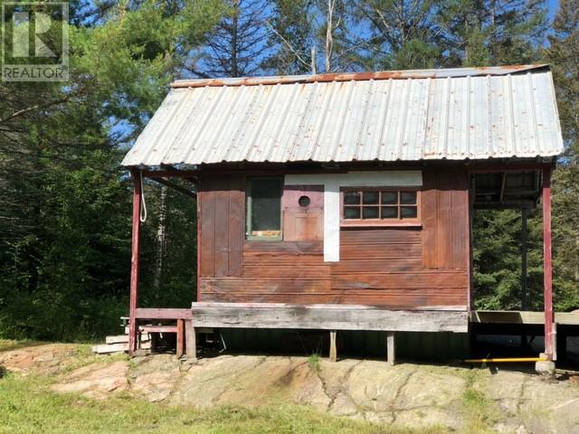 730 Dean Lake Property Photo 3