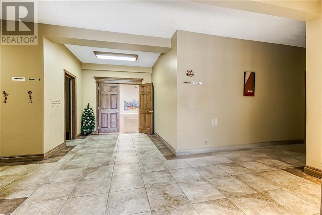 84 Centre Street Property Photo 2