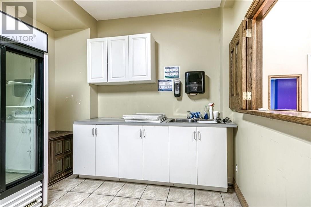 84 Centre Street Property Photo 12