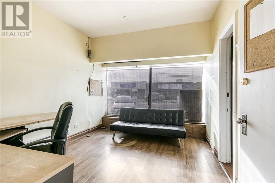 84 Centre Street Property Photo 16